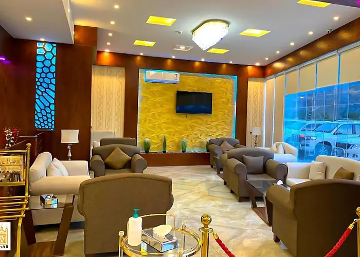 The Palace Hotel Suites